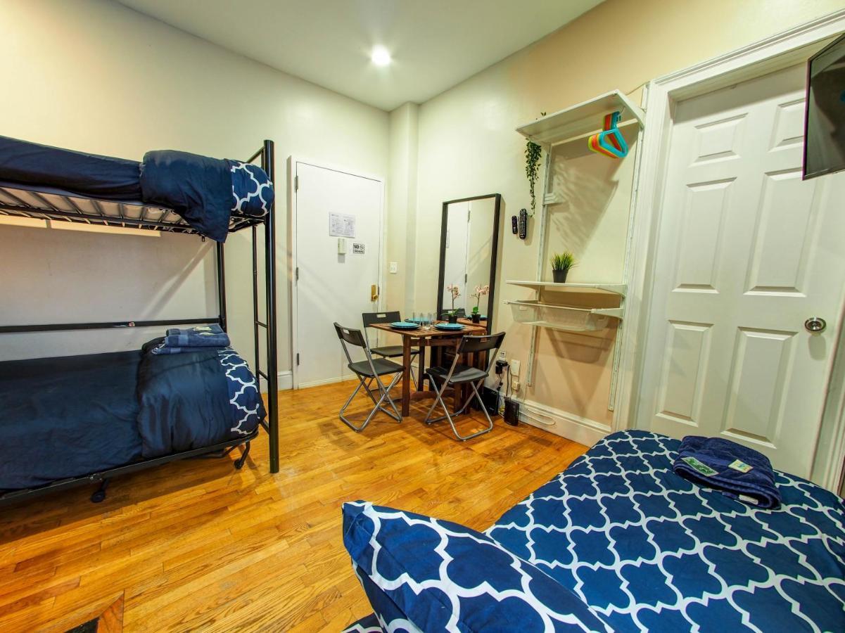 Hello Broadway Apartment New York Bagian luar foto